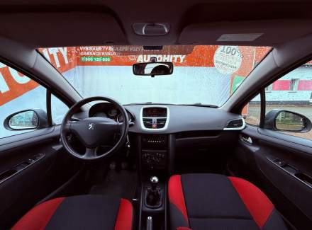 Peugeot - 207