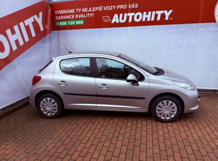 Peugeot - 207