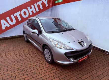 Peugeot - 207