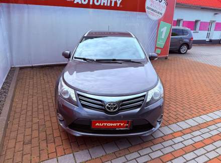 Toyota - Avensis