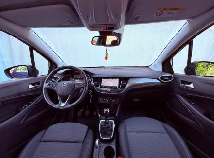 Opel - Crossland X