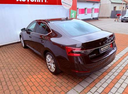 Škoda - Superb