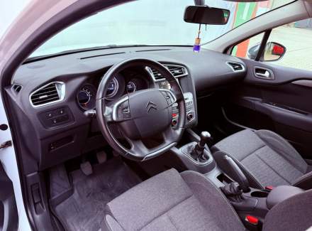 Citroën - C4