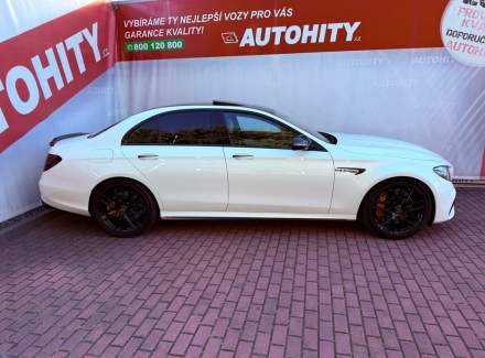 Mercedes-Benz - E-class