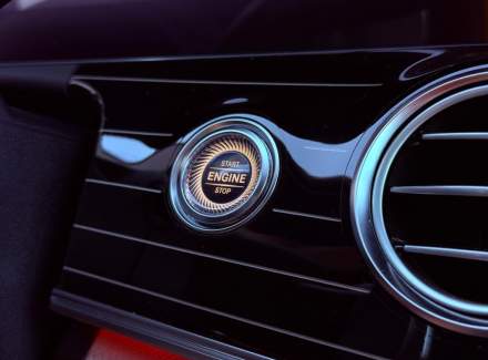 Mercedes-Benz - E-class