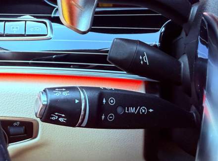 Mercedes-Benz - E-class