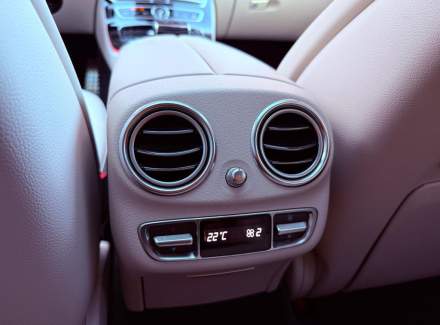 Mercedes-Benz - E-class