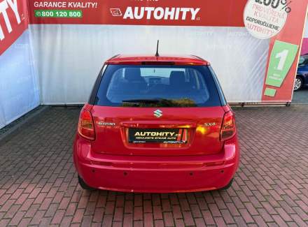 Suzuki - SX4