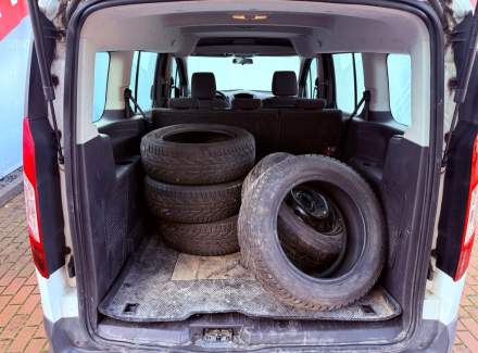 Ford - Tourneo Connect