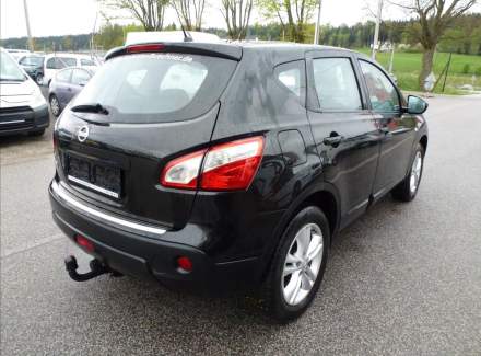 Nissan - Qashqai