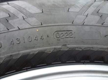 Toyota - Land Cruiser