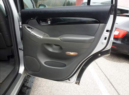 Toyota - Land Cruiser