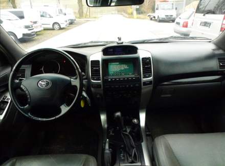 Toyota - Land Cruiser