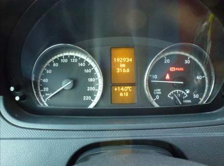 Mercedes-Benz - Vito