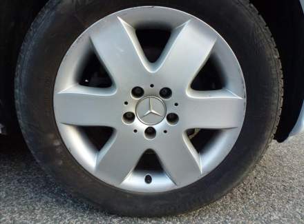 Mercedes-Benz - Vito