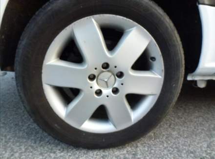 Mercedes-Benz - Vito