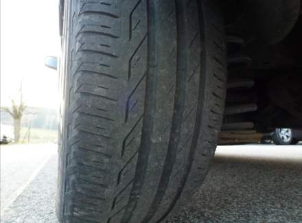 Mercedes-Benz - Vito