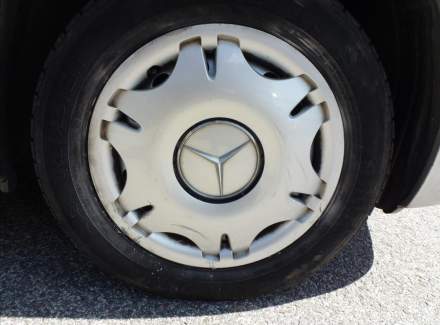 Mercedes-Benz - Viano