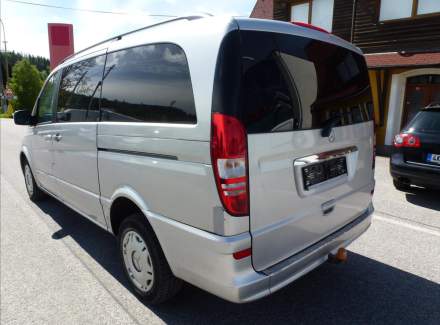 Mercedes-Benz - Viano