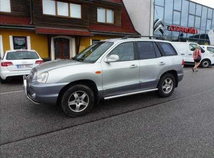 Hyundai - Santa FE