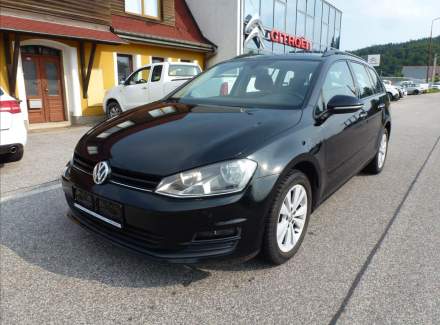 Volkswagen - Golf