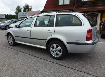 Škoda - Octavia
