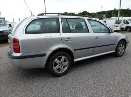 Škoda - Octavia