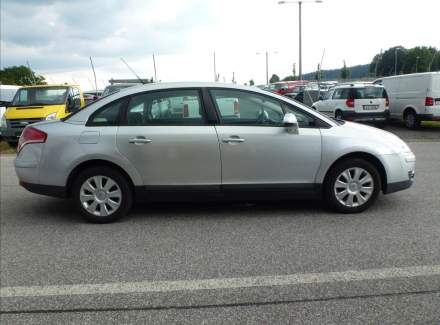 Citroën - C4
