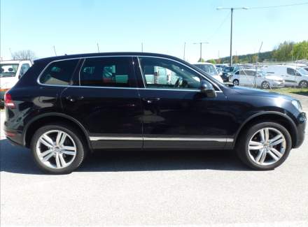 Volkswagen - Touareg