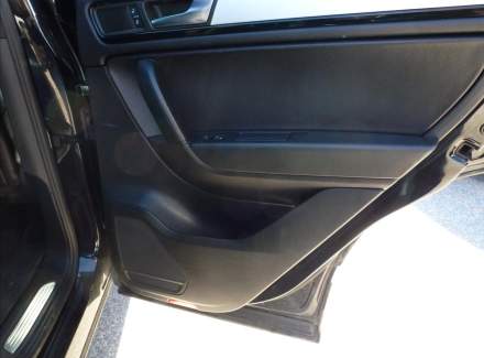 Volkswagen - Touareg