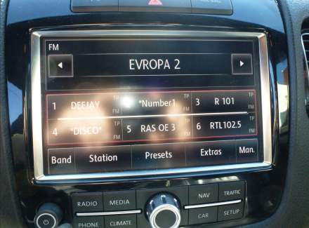 Volkswagen - Touareg