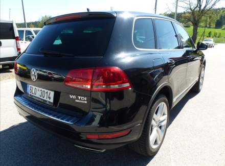 Volkswagen - Touareg