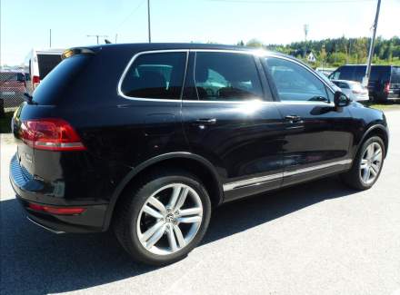 Volkswagen - Touareg