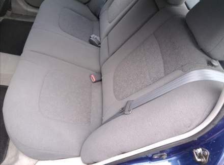 Kia - Cerato (Forte)