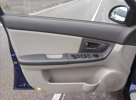 Kia - Cerato (Forte)