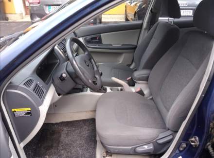 Kia - Cerato (Forte)