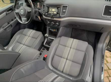 Volkswagen - Sharan