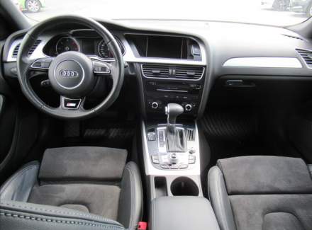 Audi - A4