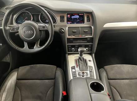 Audi - Q7