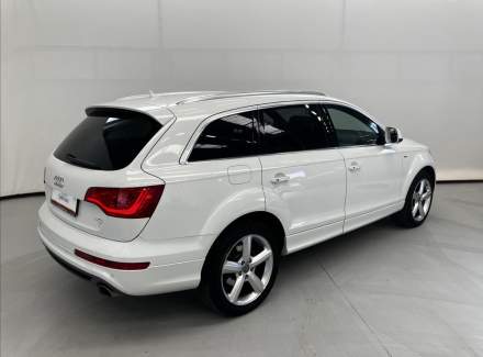 Audi - Q7