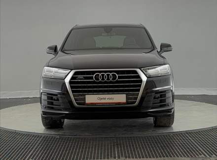 Audi - Q7