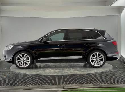 Audi - Q7