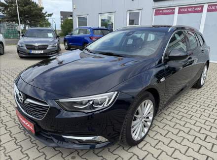Opel - Insignia