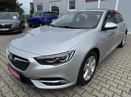 Opel - Insignia