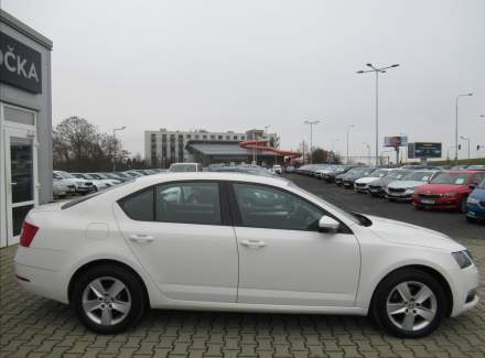 Škoda - Octavia
