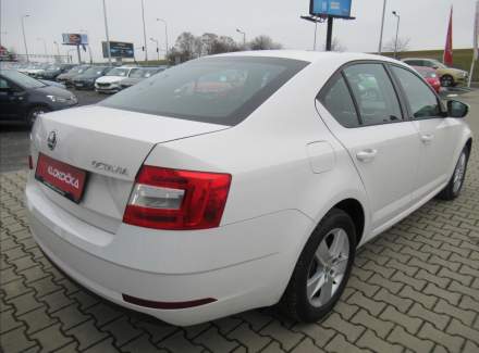 Škoda - Octavia