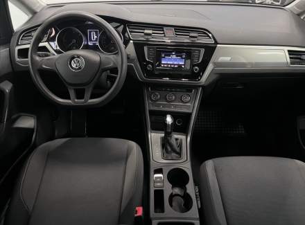 Volkswagen - Touran