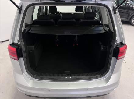 Volkswagen - Touran
