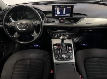 Audi - A6