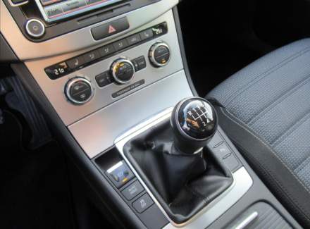 Volkswagen - Passat CC